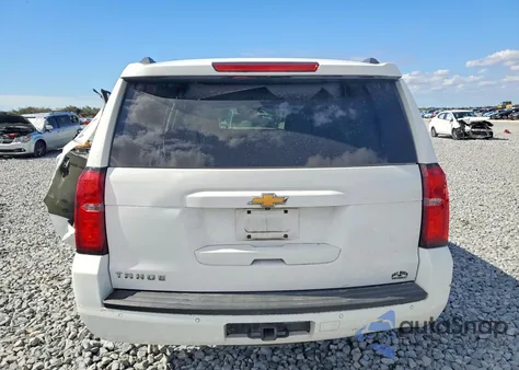 2019 Chevrolet Tahoe C1500 Ls z USA, uszkodzony, nr VIN 1GNSCAKC5KR328601